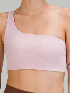 lululemon Ribbed Nulu Asymmetrical Yoga Bra *Light Support Size 4